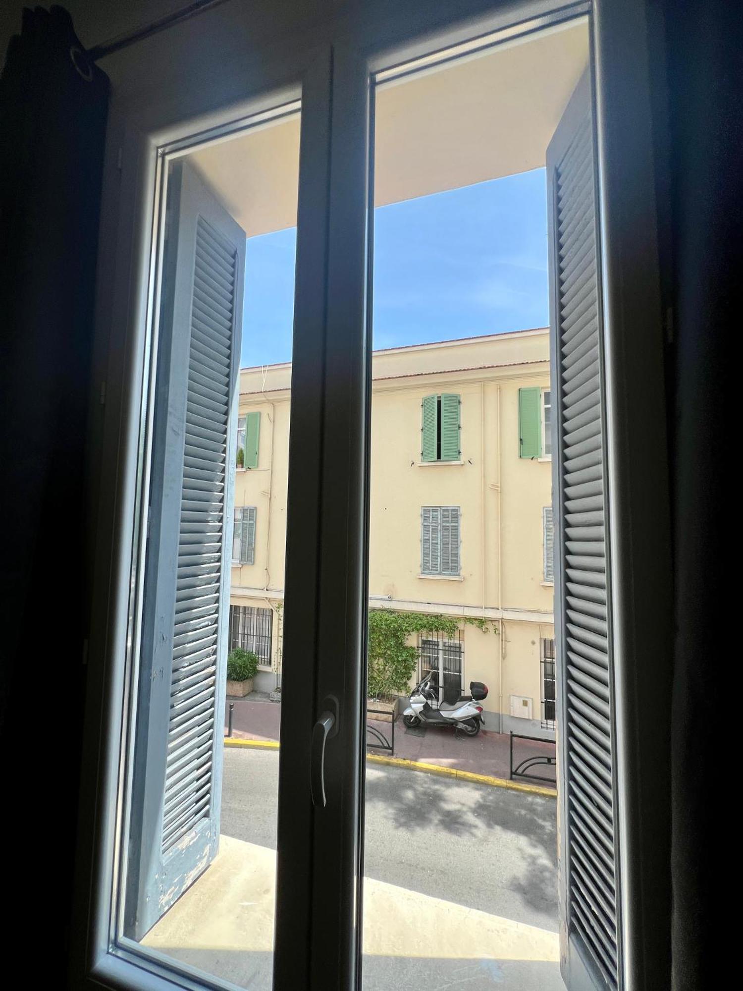 Studio Coeur De Ville - Proximite Plages Et Palais Des Festivals 戛纳 外观 照片